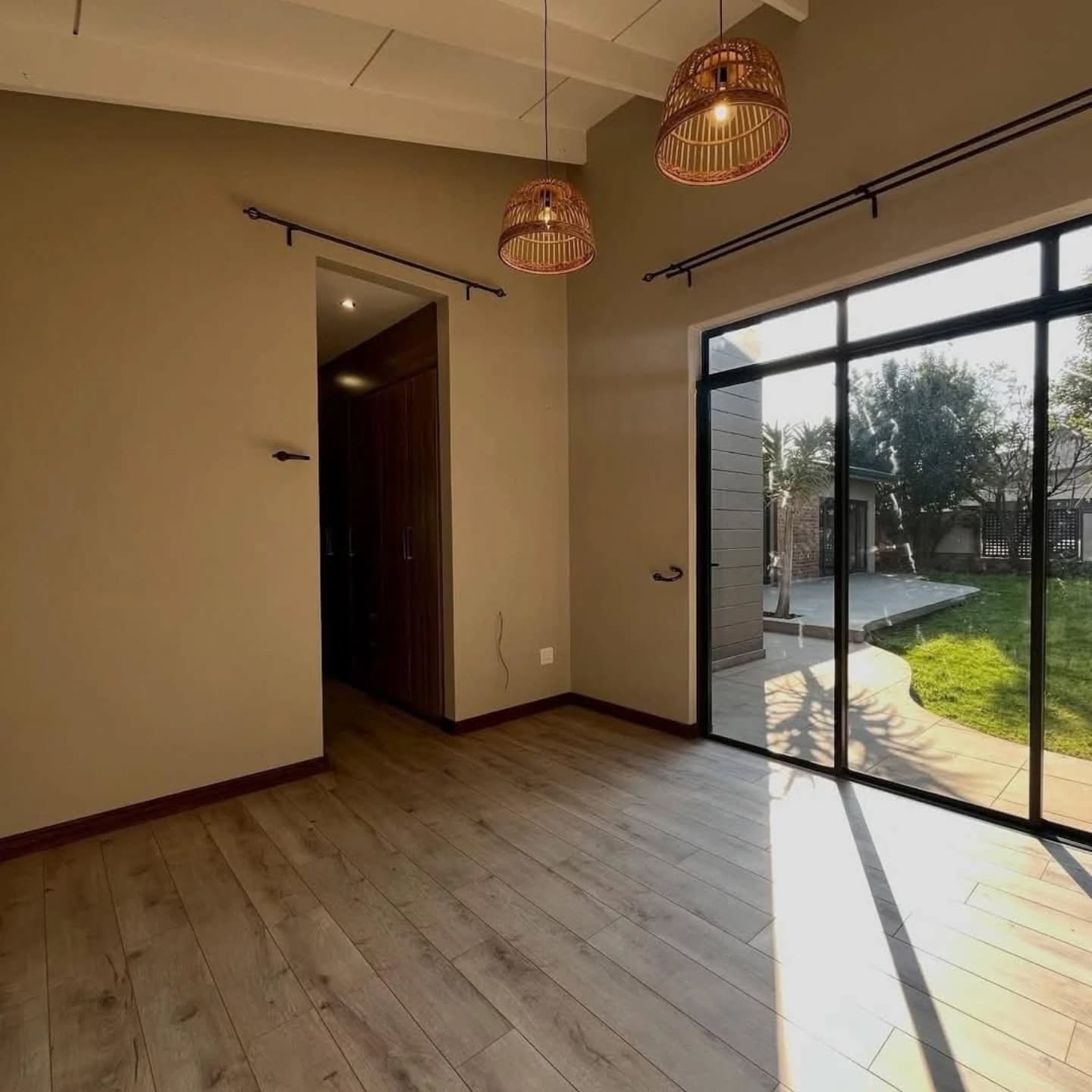 AGT Natura Meric Laminated Flooring by PasiFlooring